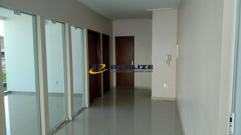 Imagem Casa com 4 Quartos à Venda, 450 m² em Pecuária - Campos Dos Goytacazes Imagem Casa com 4 Quartos à Venda, 450 m² em Pecuária - Campos Dos Goytacazes