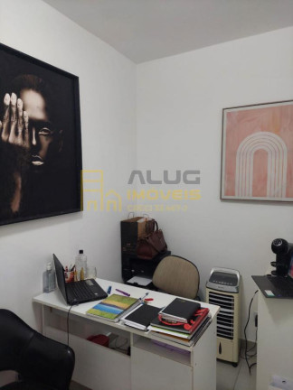 Casa com 6 Quartos para Alugar, 160 m² em Centro - Osasco