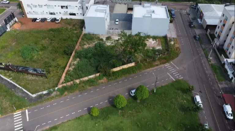 Imagem Terreno à Venda, 1.021 m² em Setor Comercial - Sinop Imagem Terreno à Venda, 1.021 m² em Setor Comercial - Sinop
