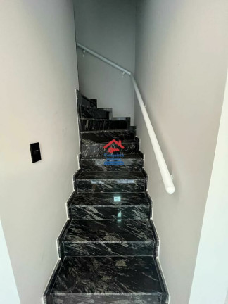 Imagem Sobrado com 2 Quartos à Venda, 95 m² em Maracanã - Praia Grande Imagem Sobrado com 2 Quartos à Venda, 95 m² em Maracanã - Praia Grande