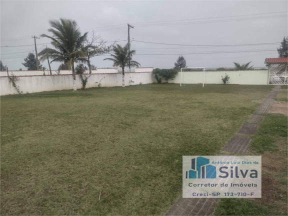 Imagem Casa com 5 Quartos à Venda, 600 m²