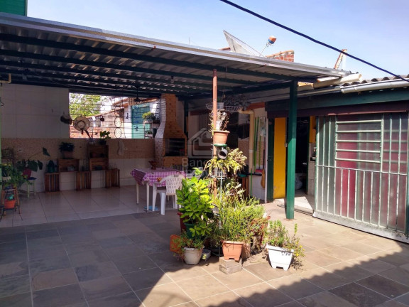 Imagem Casa com 3 Quartos à Venda, 175 m² em Camobi - Santa Maria Imagem Casa com 3 Quartos à Venda, 175 m² em Camobi - Santa Maria