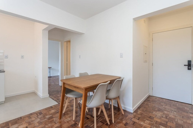 Imagem Imóvel com 1 Quarto à Venda, 40 m² em Petrópolis - Porto Alegre