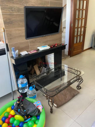 Imagem Casa com 4 Quartos à Venda, 275 m² em Nossa Senhora De Fátima - Santa Maria Imagem Casa com 4 Quartos à Venda, 275 m² em Nossa Senhora De Fátima - Santa Maria