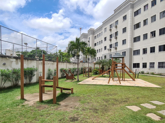 Imagem Apartamento com 2 Quartos à Venda, 62 m² em Centro - Maracanaú