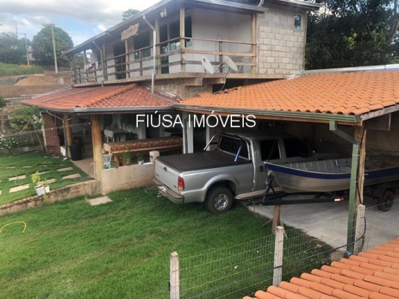 Imagem Imóvel com 3 Quartos à Venda, em Zona Rural - Delfinopolis Imagem Imóvel com 3 Quartos à Venda, em Zona Rural - Delfinopolis