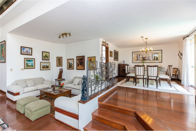 Imagem Casa com 4 Quartos à Venda, 384 m² em Jardim Marajoara - São Paulo Imagem Casa com 4 Quartos à Venda, 384 m² em Jardim Marajoara - São Paulo