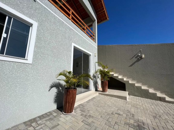 Imagem Casa com 3 Quartos à Venda, 250 m² em Uvaranas - Ponta Grossa