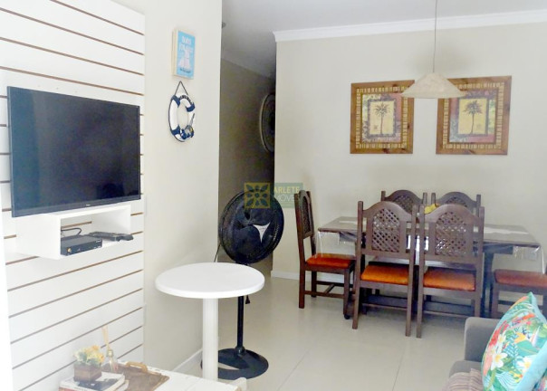 Imagem Apartamento com 2 Quartos para Alugar ou Temporada, 60 m² em Bombas - Bombinhas Imagem Apartamento com 2 Quartos para Alugar ou Temporada, 60 m² em Bombas - Bombinhas