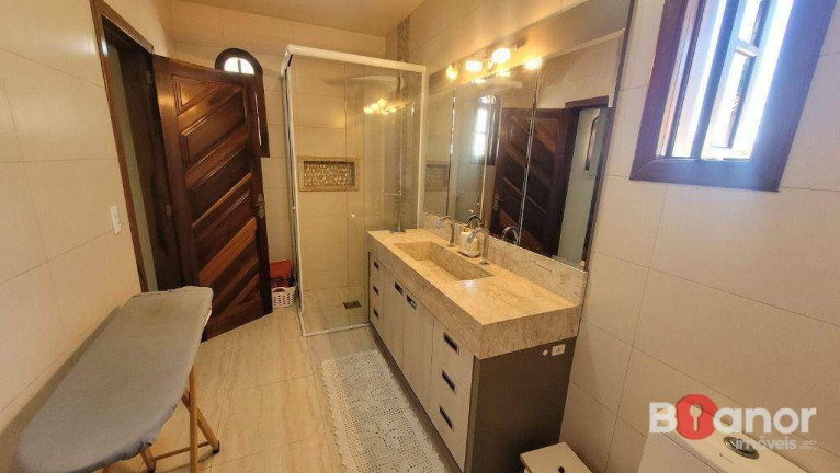 Imagem Casa com 4 Quartos à Venda, 245 m² em Escola Agrícola - Blumenau Imagem Casa com 4 Quartos à Venda, 245 m² em Escola Agrícola - Blumenau