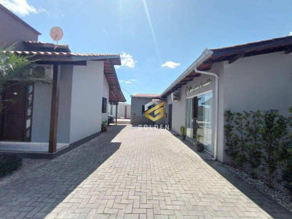 Casa com 2 Quartos à Venda, 190 m² em Centro - Tijucas