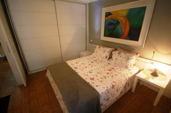 Imagem Imóvel com 1 Quarto para Temporada, 45 m² em Copacabana - Rio De Janeiro