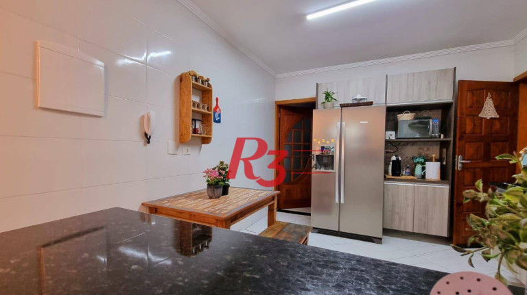 Imagem Casa com 2 Quartos à Venda, 110 m² em Boqueirão - Santos Imagem Casa com 2 Quartos à Venda, 110 m² em Boqueirão - Santos