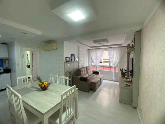 Apartamento com 2 Quartos à Venda, 76 m² em Centro - Balneário Camboriú