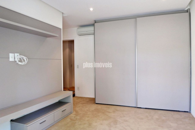 Imagem Apartamento com 3 Quartos à Venda, 615 m² em Panamby - São Paulo Imagem Apartamento com 3 Quartos à Venda, 615 m² em Panamby - São Paulo