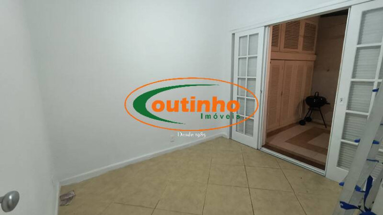Imagem Apartamento com 2 Quartos à Venda, 70 m² em Tijuca - Rio De Janeiro Imagem Apartamento com 2 Quartos à Venda, 70 m² em Tijuca - Rio De Janeiro