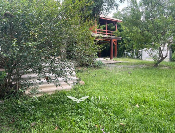 Imagem Casa com 5 Quartos à Venda, 120 m² em Itacolomi - Balneário Piçarras Imagem Casa com 5 Quartos à Venda, 120 m² em Itacolomi - Balneário Piçarras
