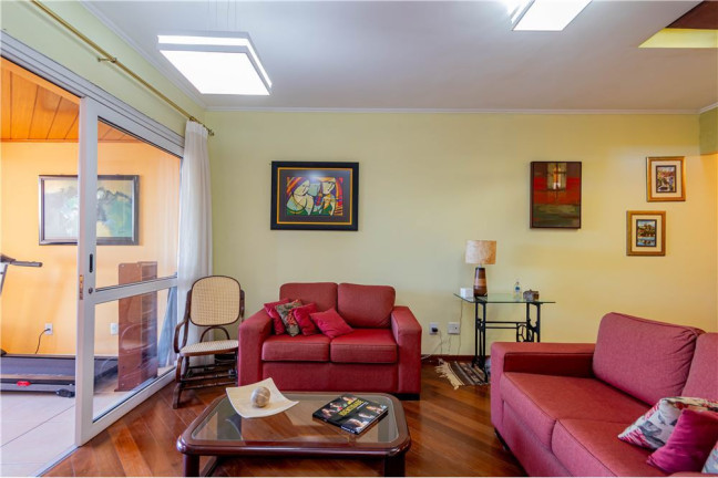 Imagem Apartamento com 3 Quartos à Venda, 200 m² em Menino Deus - Porto Alegre Imagem Apartamento com 3 Quartos à Venda, 200 m² em Menino Deus - Porto Alegre
