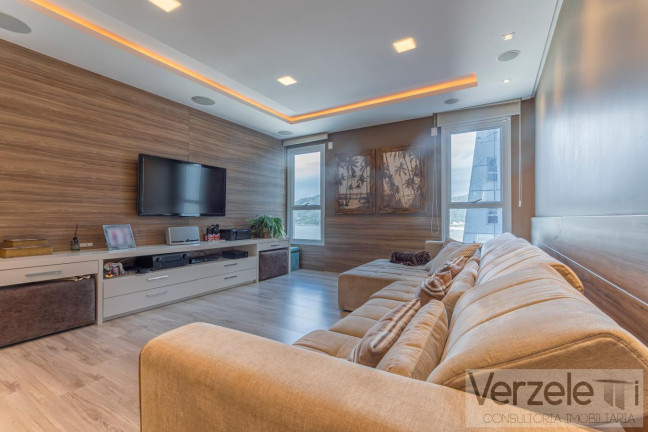 Imagem Apartamento com 4 Quartos à Venda, 325 m² em Centro - Balneário Camboriú Imagem Apartamento com 4 Quartos à Venda, 325 m² em Centro - Balneário Camboriú