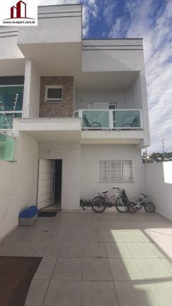 Sobrado com 2 Quartos à Venda,  em Centro - Franco Da Rocha