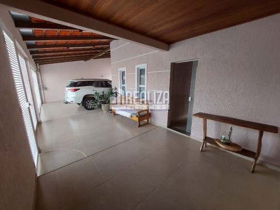 Casa de Condomínio com 3 Quartos à Venda, 200 m² em Vila Arquelau - Uberaba