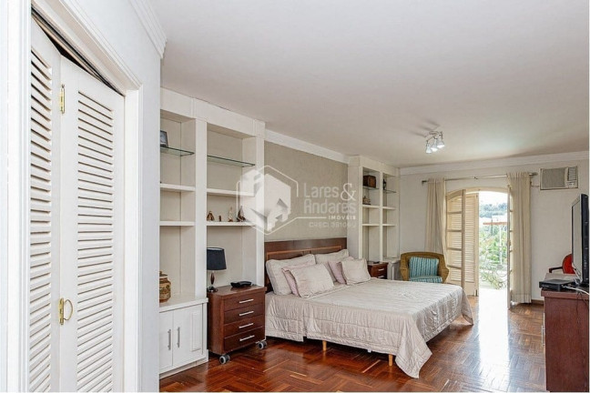 Imagem Casa com 4 Quartos à Venda, 830 m² em Jardim Cordeiro - São Paulo