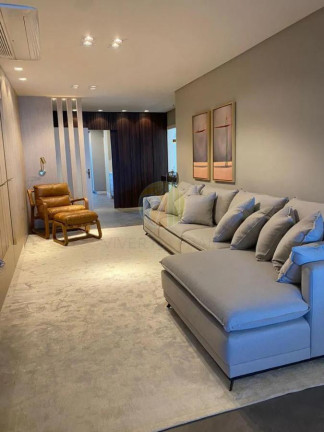 Imagem Apartamento com 4 Quartos à Venda, 284 m² em Centro - Balneário Camboriú Imagem Apartamento com 4 Quartos à Venda, 284 m² em Centro - Balneário Camboriú