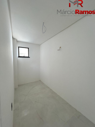 Imagem Casa com 5 Quartos à Venda, 470 m² em Alphaville Fortaleza - Eusébio Imagem Casa com 5 Quartos à Venda, 470 m² em Alphaville Fortaleza - Eusébio