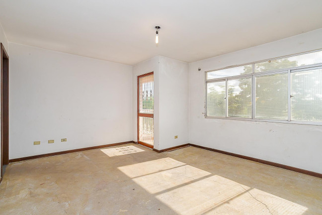 Imagem Casa com 3 Quartos à Venda, 303 m² em Campo Comprido - Curitiba