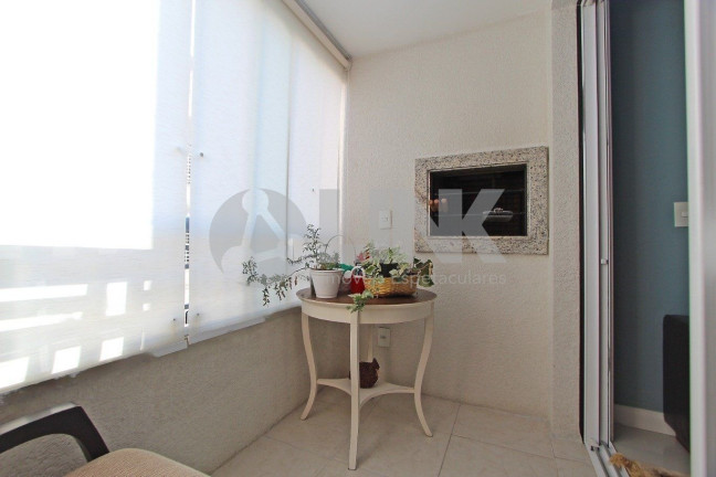 Imagem Apartamento com 2 Quartos à Venda, 69 m² em Passo Da Areia - Porto Alegre Imagem Apartamento com 2 Quartos à Venda, 69 m² em Passo Da Areia - Porto Alegre