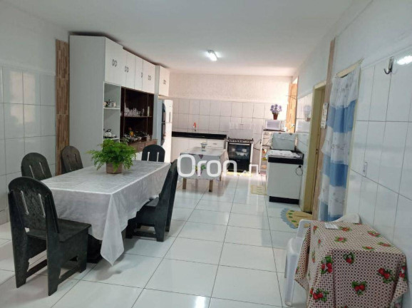 Imagem Sobrado com 3 Quartos à Venda, 320 m² em Parque Atheneu - Goiânia Imagem Sobrado com 3 Quartos à Venda, 320 m² em Parque Atheneu - Goiânia