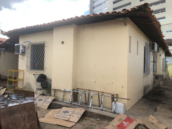 Imagem Casa com 2 Quartos à Venda, 366 m² em Fátima - Teresina