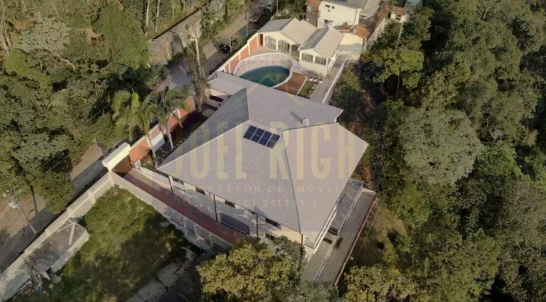 Imagem Casa com 4 Quartos à Venda, 900 m² em Residencial Beverly Hills Park - Mairiporã