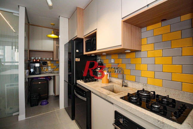 Imagem Apartamento com 2 Quartos à Venda, 72 m² em Gonzaga - Santos