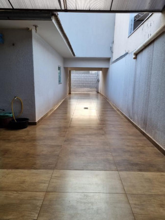 Imagem Casa com 3 Quartos à Venda, 166 m² em Parque Residencial Novo Centro - Sarandi