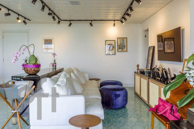 Imagem Apartamento com 3 Quartos à Venda, 149 m² em Aclimação - São Paulo Imagem Apartamento com 3 Quartos à Venda, 149 m² em Aclimação - São Paulo