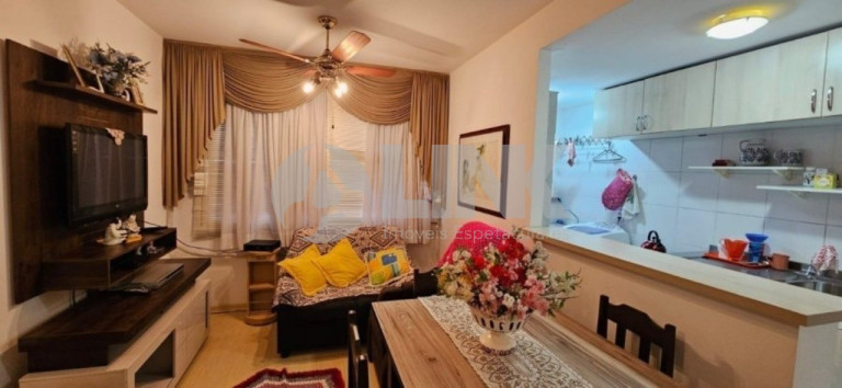 Apartamento com 3 Quartos à Venda, 65 m² em Vila Ipiranga - Porto Alegre
