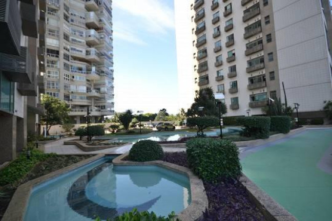 Imagem Apartamento com 4 Quartos à Venda, 182 m² em Barra Da Tijuca - Rio De Janeiro
