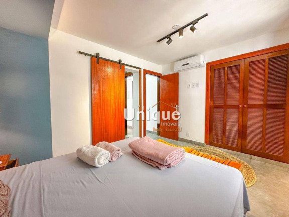 Imagem Casa com 4 Quartos à Venda, 158 m² em João Fernandes - Armação Dos Búzios Imagem Casa com 4 Quartos à Venda, 158 m² em João Fernandes - Armação Dos Búzios