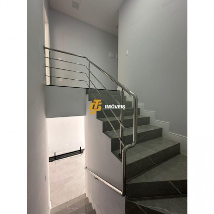 Imagem Sobrado com 3 Quartos à Venda, 142 m² em Cedros - Camboriú Imagem Sobrado com 3 Quartos à Venda, 142 m² em Cedros - Camboriú