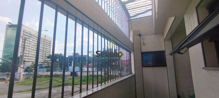 Imagem Casa com 3 Quartos à Venda, 270 m² em Centro - São Gonçalo Imagem Casa com 3 Quartos à Venda, 270 m² em Centro - São Gonçalo