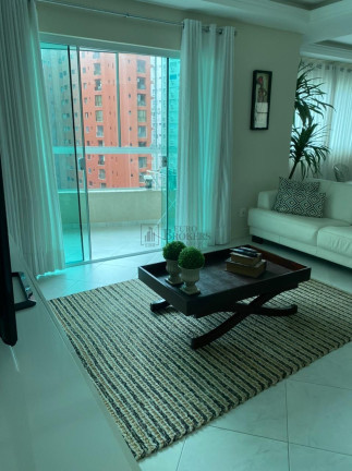 Imagem Apartamento com 3 Quartos à Venda, 189 m² em Centro - Balneário Camboriú Imagem Apartamento com 3 Quartos à Venda, 189 m² em Centro - Balneário Camboriú