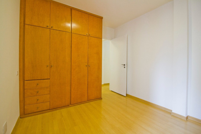 Imagem Apartamento com 2 Quartos à Venda, 100 m² em Cerqueira César - São Paulo