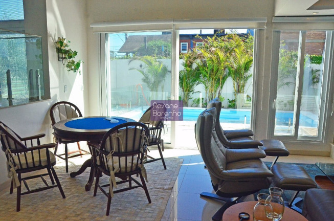 Imagem Casa com 4 Quartos à Venda, 401 m² em Cassino - Rio Grande