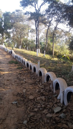 Imagem Chácara com 2 Quartos à Venda, 1.300 m² em Pirucaia - Mairiporã
