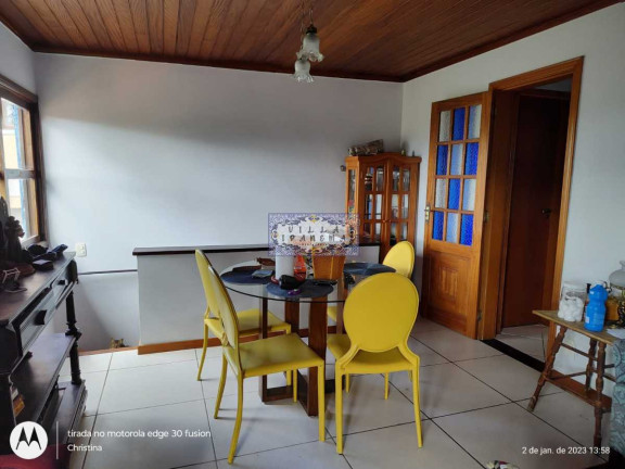 Imagem Imóvel com 3 Quartos à Venda, 137 m² em Iucas - Teresópolis