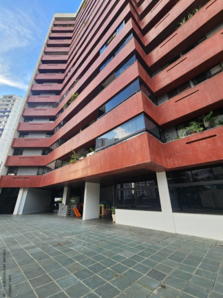 Imagem Imóvel com 4 Quartos à Venda, 168 m² em Pituba - Salvador Imagem Imóvel com 4 Quartos à Venda, 168 m² em Pituba - Salvador