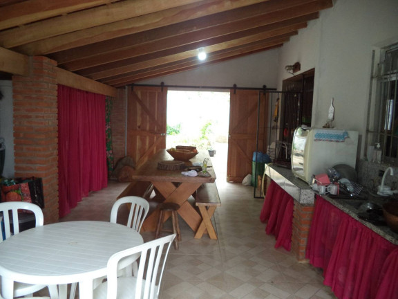 Imagem Chácara com 3 Quartos à Venda, 58.800 m² em Santos - Piedade