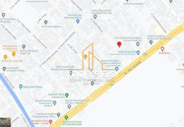 Casa com 4 Quartos à Venda, 360 m² em Parque Jóquei Club - Campos Dos Goytacazes