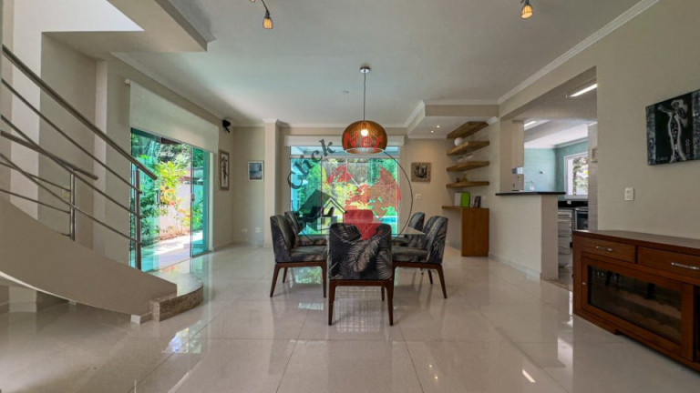 Imagem Casa de Condomínio com 5 Quartos à Venda, 291 m² em Jd Vera Cruz - Bertioga